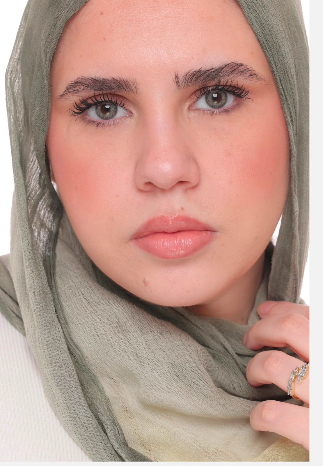 Fresh Lady Green Gray